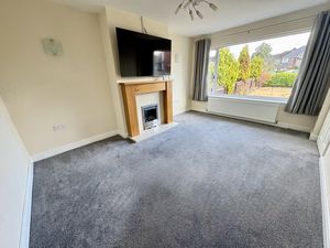 Lounge- click for photo gallery